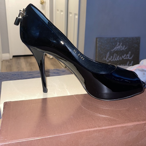 Louis Vuitton Peep Toe Heels Gently used - Picture 5 of 15
